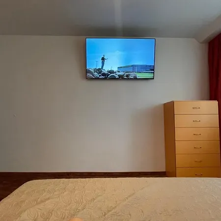 Aparamentai Seimai, Poilsiui Ar Darbui *